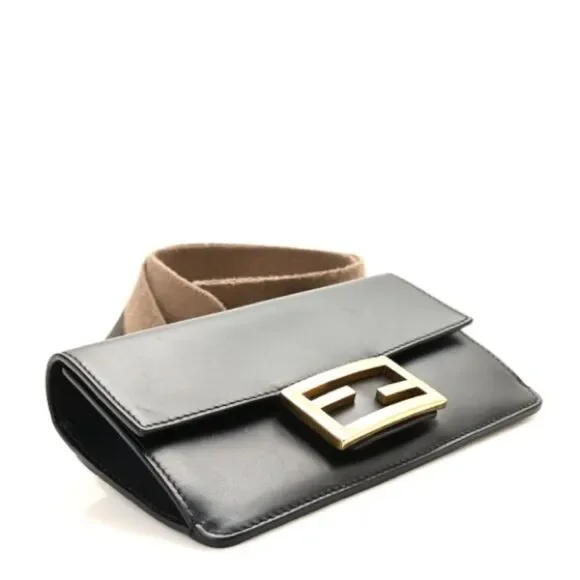 FENDI
Vitello King Mini Flat Baguette Black - Picture 4 of 14